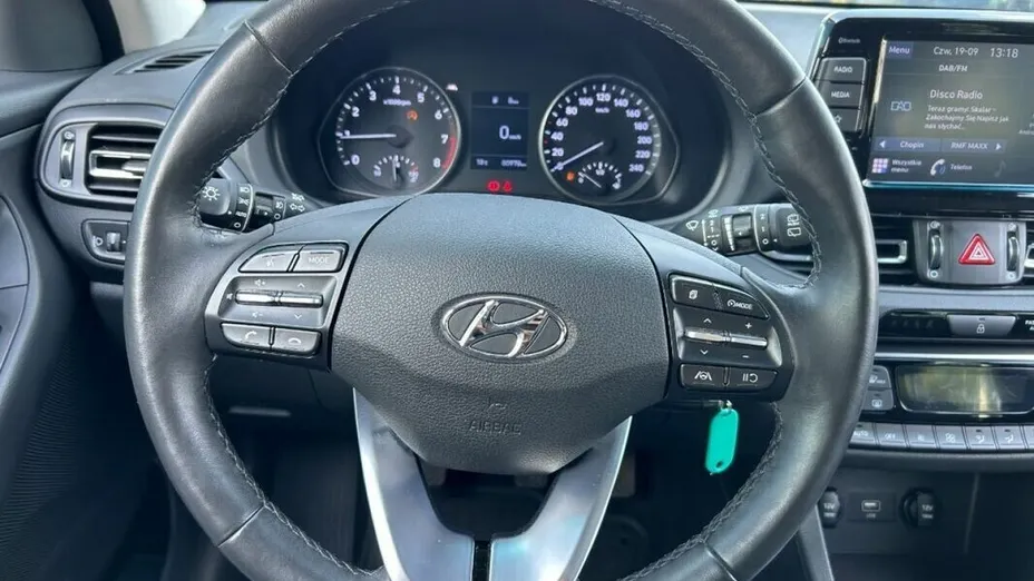 HYUNDAI i30 i30 1.0 T-GDI Smart