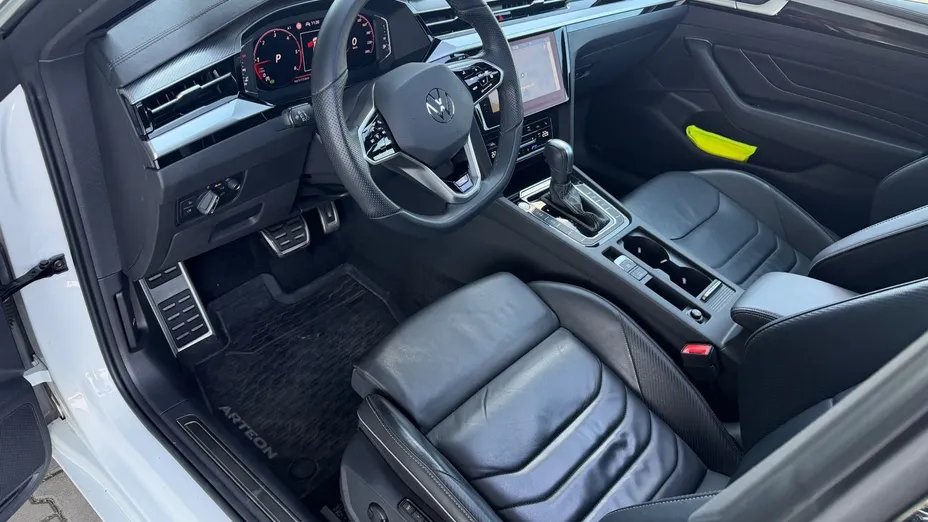VOLKSWAGEN Arteon -