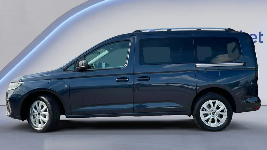 FORD Tourneo Connect Grand Tourneo Connect 1.5 PHEV Titanium aut Nowy