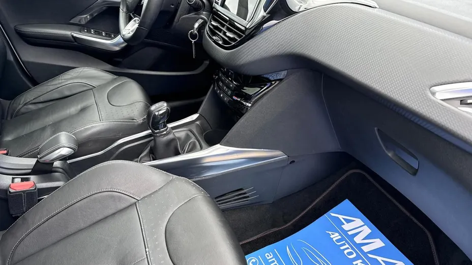 PEUGEOT 2008 -
