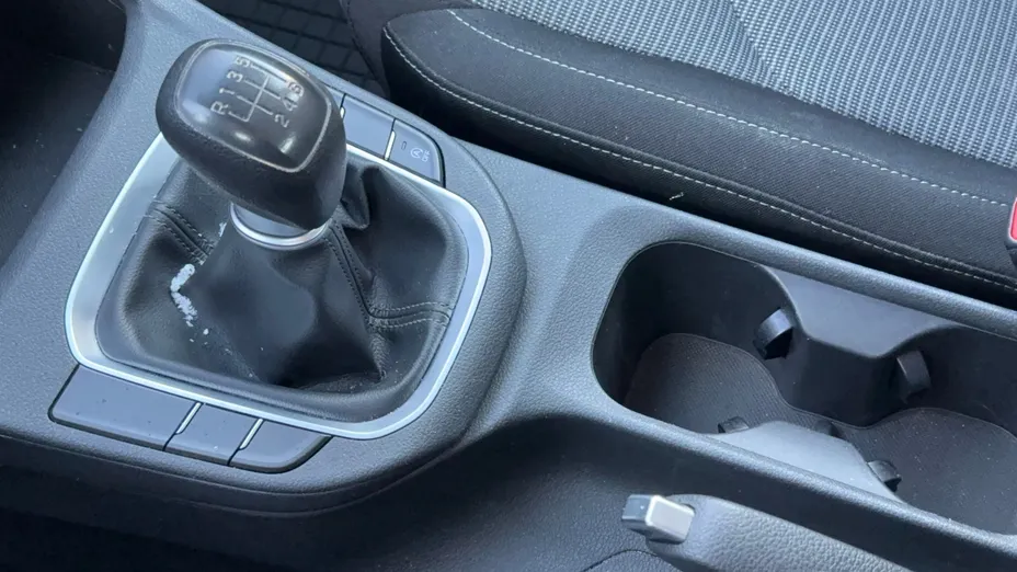 HYUNDAI i30 i30 1.4 Classic +