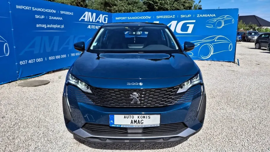 PEUGEOT 3008 -