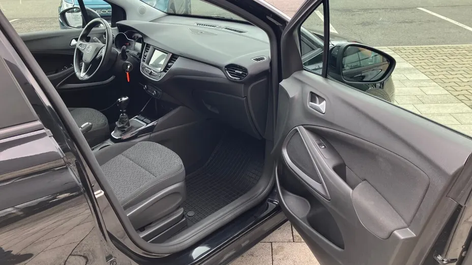 OPEL Crossland -