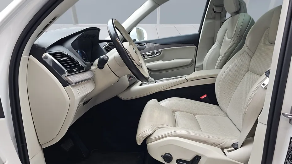 VOLVO XC90 XC90 T8 AWD Plug-In Hybrid Inscription 7os aut