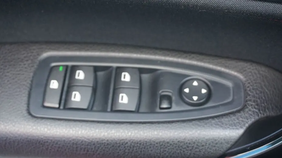 BMW Seria 1 -