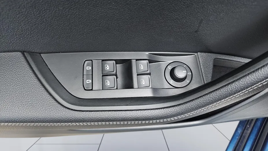 SKODA Superb Superb 2.0 TDI SCR Style DSG