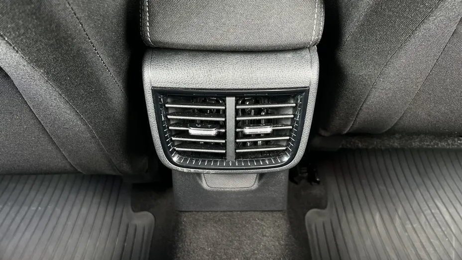 SKODA Fabia Fabia 1.0 TSI Selection DSG