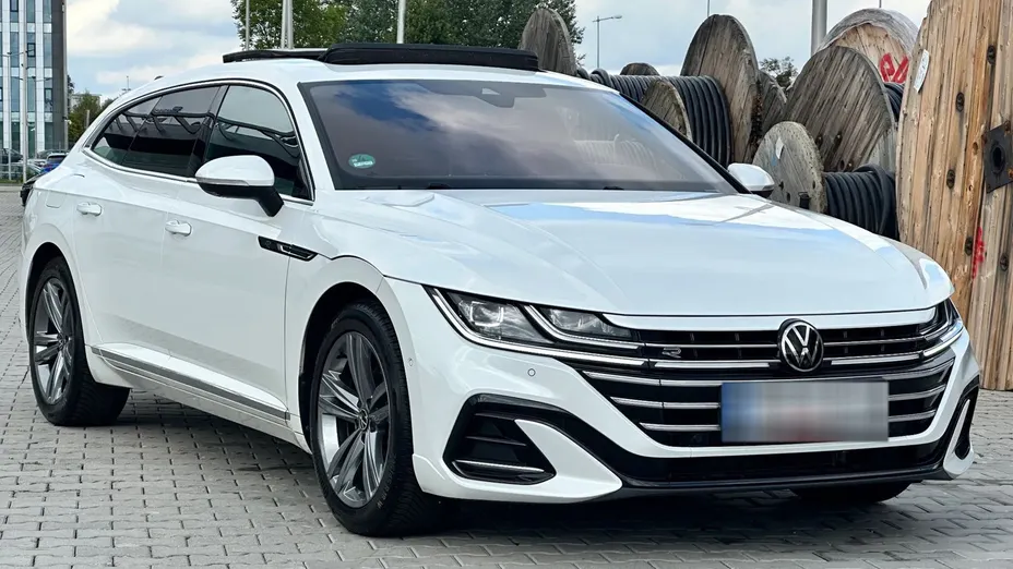 VOLKSWAGEN Arteon Arteon 2.0 TSI R-Line DSG