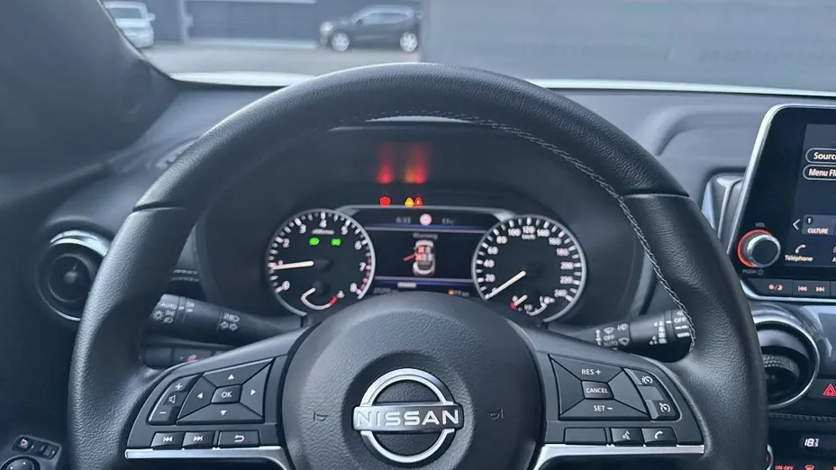 NISSAN Juke -