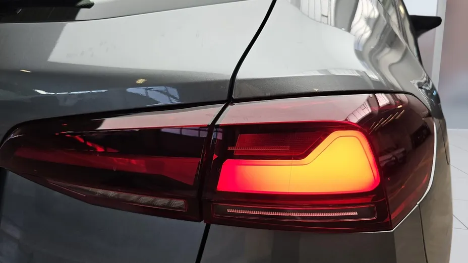 BMW Seria 2 218i aut