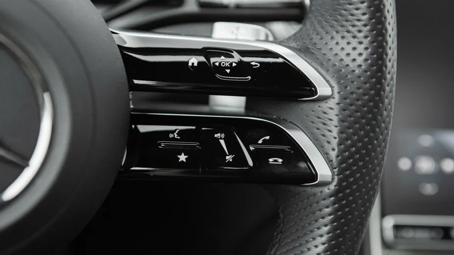 MERCEDES-BENZ GLC GLC 220 d mHEV 4-Matic AMG Line