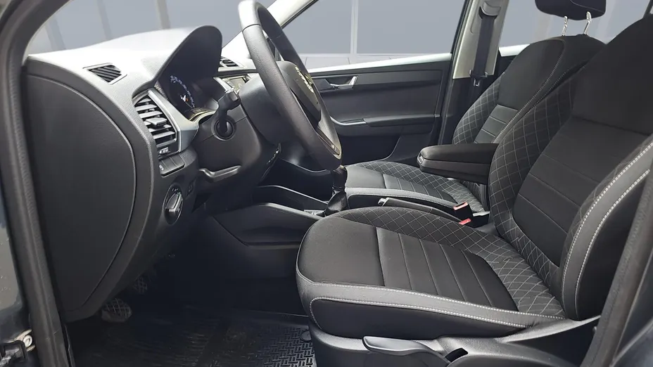 SKODA Fabia Fabia 1.0 TSI Ambition