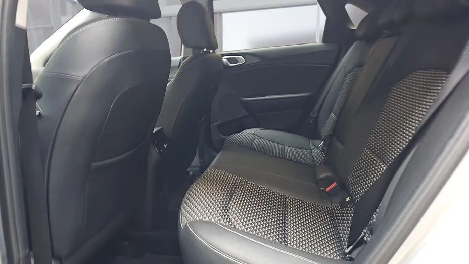 KIA Cee'd Ceed 1.5 T-GDI L