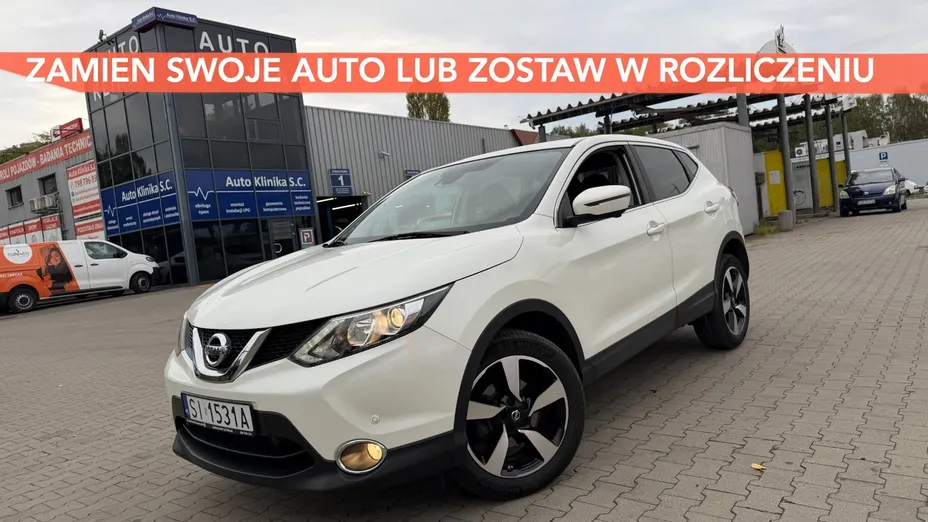 NISSAN Qashqai -