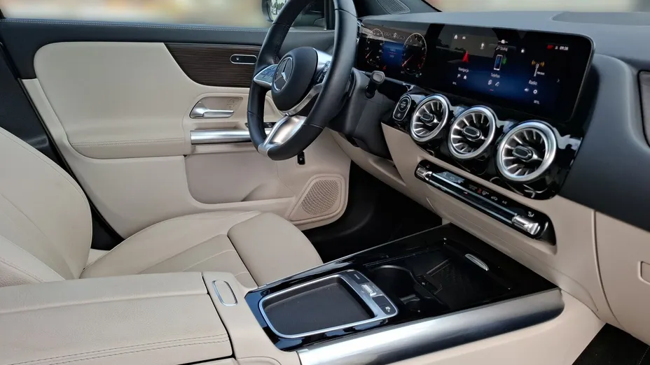 MERCEDES-BENZ GLA GLA 200 mHEV Progressive 7G-DCT
