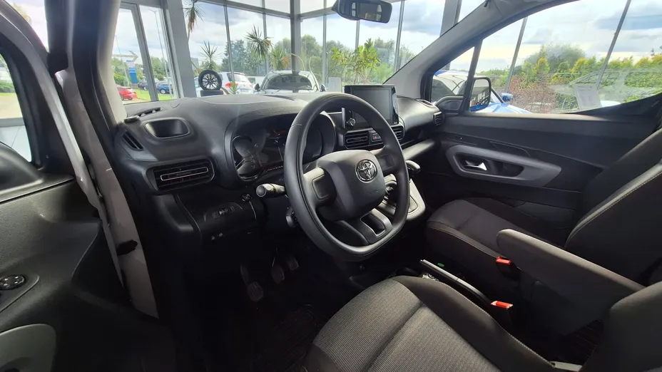 TOYOTA Proace City Verso Proace City Verso 1.2 D-4T Business
