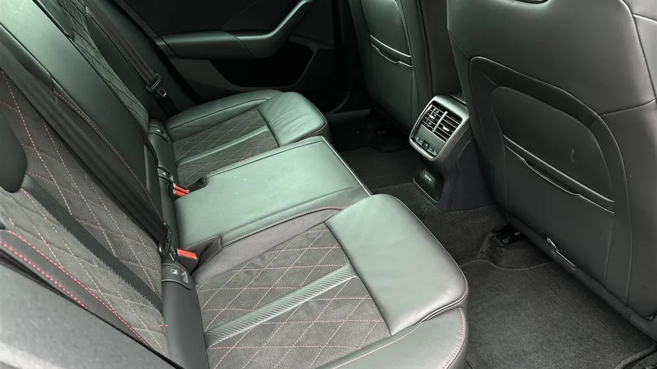 SKODA Octavia Octavia 2.0 TDI RS DSG