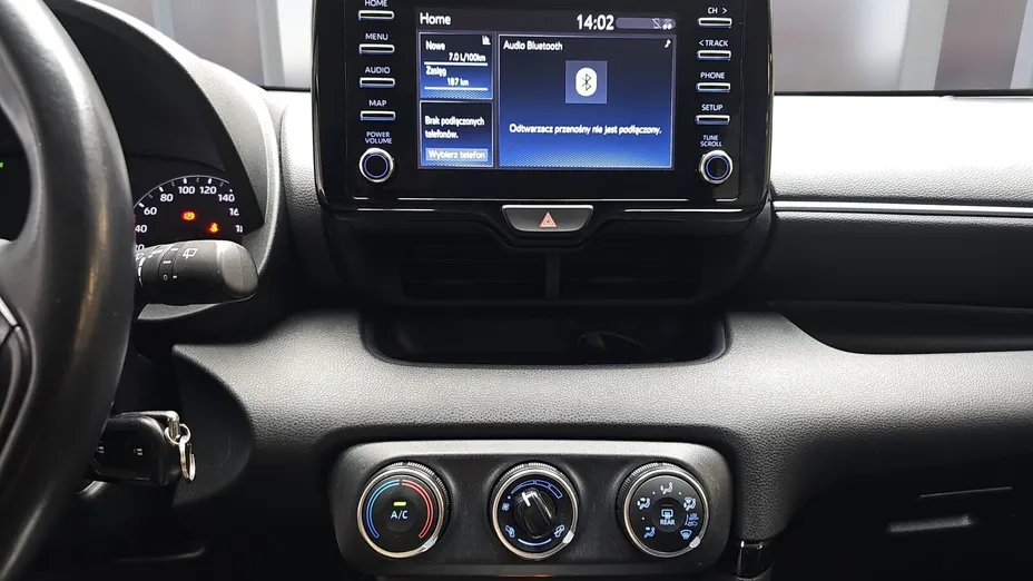 TOYOTA Yaris Yaris 1.5 Comfort