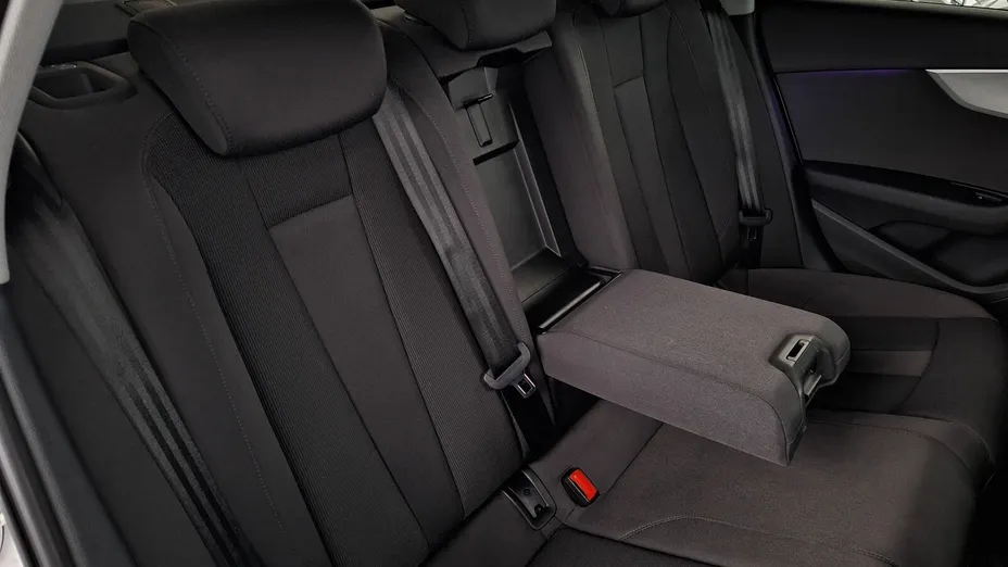 AUDI A4 A4 35 TFSI mHEV S tronic