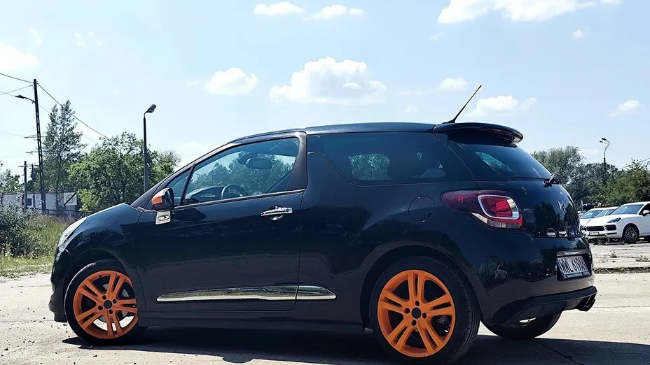 CITROEN DS3 -