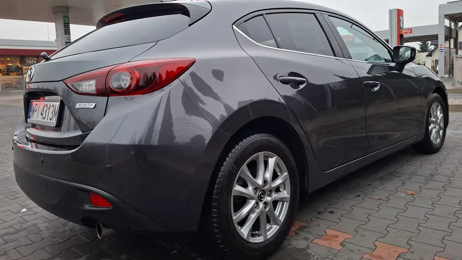 MAZDA 3 3 2.0 Exclusive +
