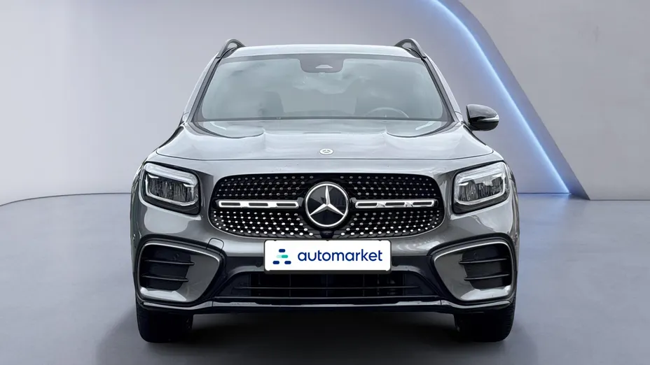 MERCEDES-BENZ GLB GLB 200 mHEV AMG Line 7G-DCT