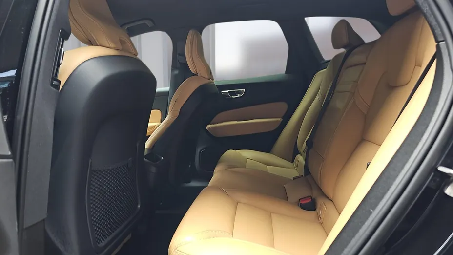 VOLVO XC60 XC60 B5 D AWD Inscription aut