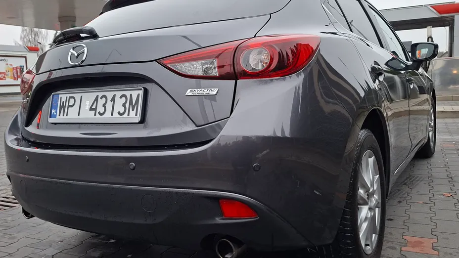 MAZDA 3 3 2.0 Exclusive +