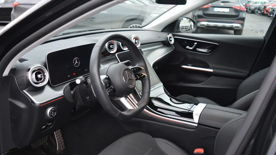 MERCEDES-BENZ C Klasa C 200 mHEV 4-Matic