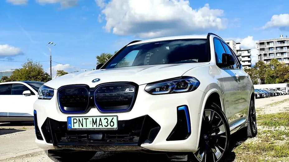 BMW iX3 iX3 80kWh Impressive