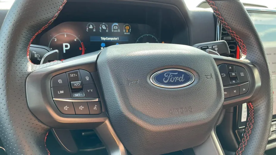 FORD Ranger Ranger 2.0 EcoBlue Bi-Turbo 4x4 DC Raptor aut Nowy