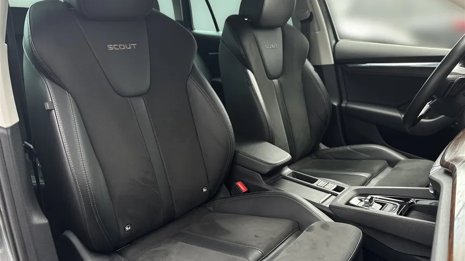 SKODA Octavia Octavia 2.0 TDI 4x4 Scout DSG