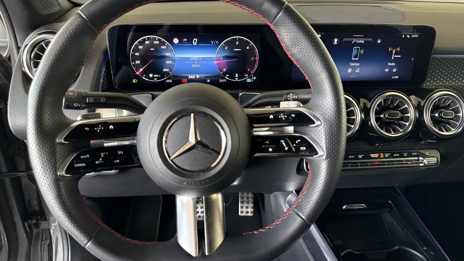 MERCEDES-BENZ GLB GLB 220 d 4-Matic AMG Line 8G-DCT