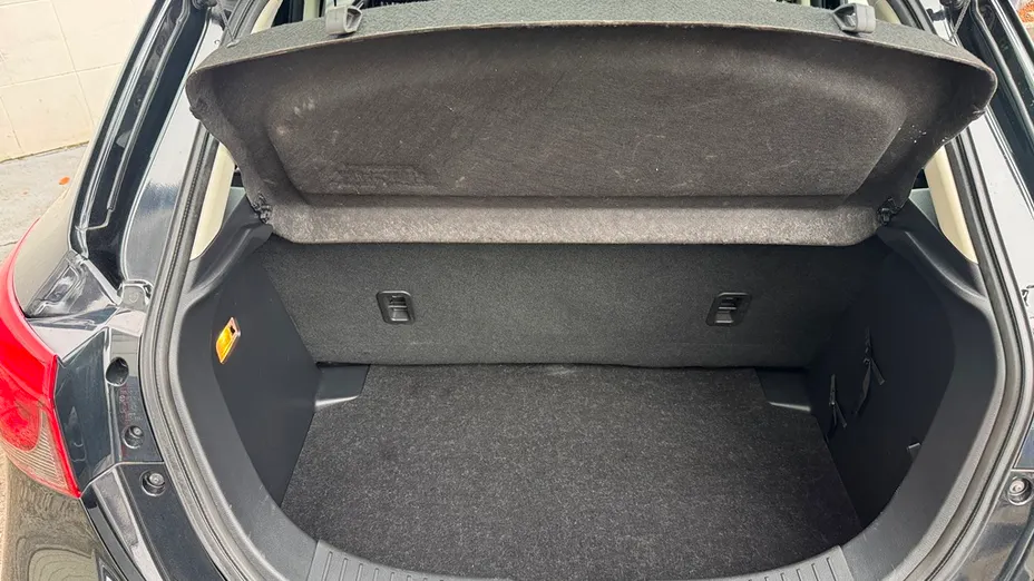MAZDA 2 2 1.4 CD Active