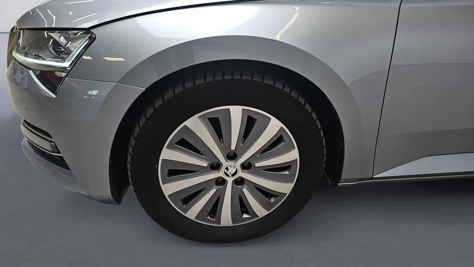 SKODA Superb Superb 2.0 TDI SCR Style