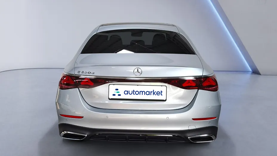 MERCEDES-BENZ E Klasa E 220 d mHEV AMG 9G-Tronic