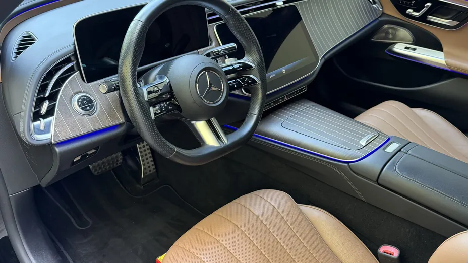 MERCEDES-BENZ E Klasa E 220 d mHEV 4-Matic AMG 9G-Tronic