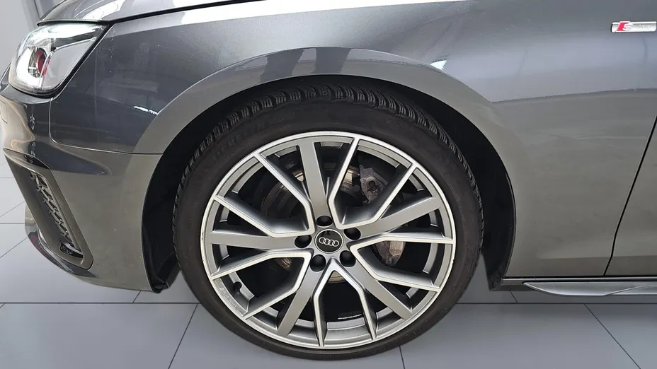 AUDI A4 A4 40 TFSI mHEV Quattro S Line S tronic
