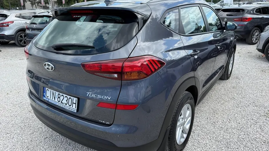 HYUNDAI Tucson -