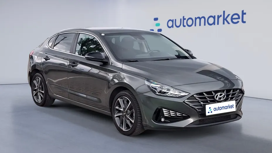 HYUNDAI i30 i30 Fastback 1.5 T-GDI 48V Smart DCT