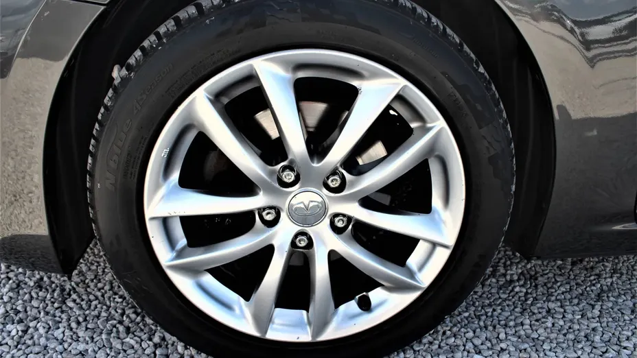 MAZDA 3 3 1.5 D Skypassion aut