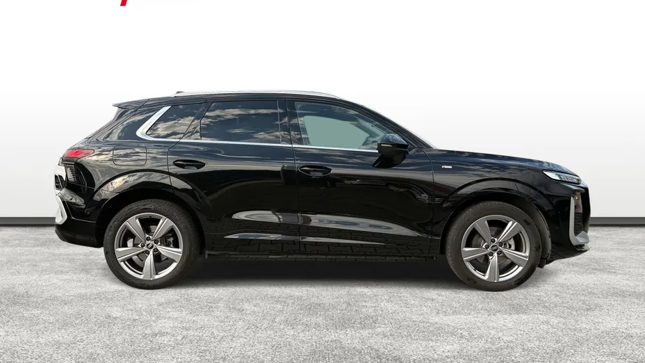 AUDI Q3 Q3 TFSI mHEV 110 kW S tronic