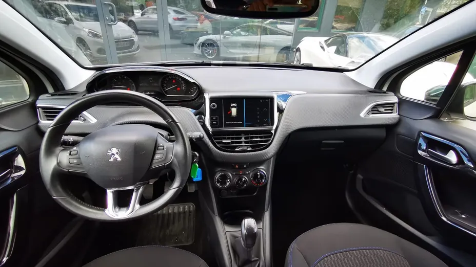 PEUGEOT 208 208 1.4 HDi Access