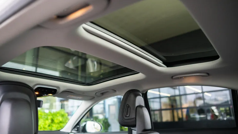 MERCEDES-BENZ C Klasa C 200 mHEV 4-Matic AMG