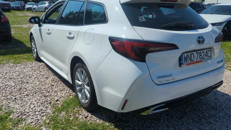 TOYOTA Corolla -