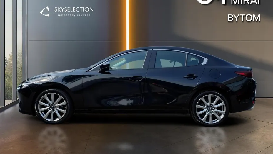 MAZDA 3 3 2.0 mHEV Centre-Line
