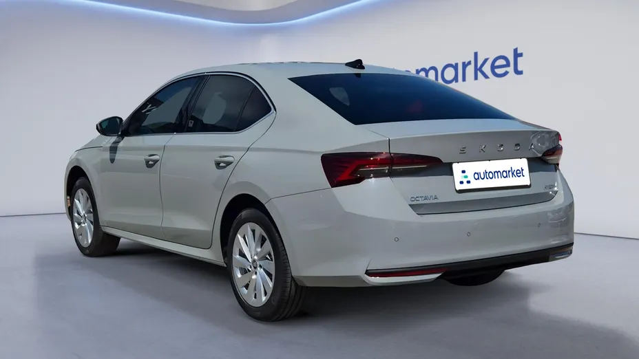 SKODA Octavia Octavia 1.5 TSI mHEV Drive Selection DSG Nowy