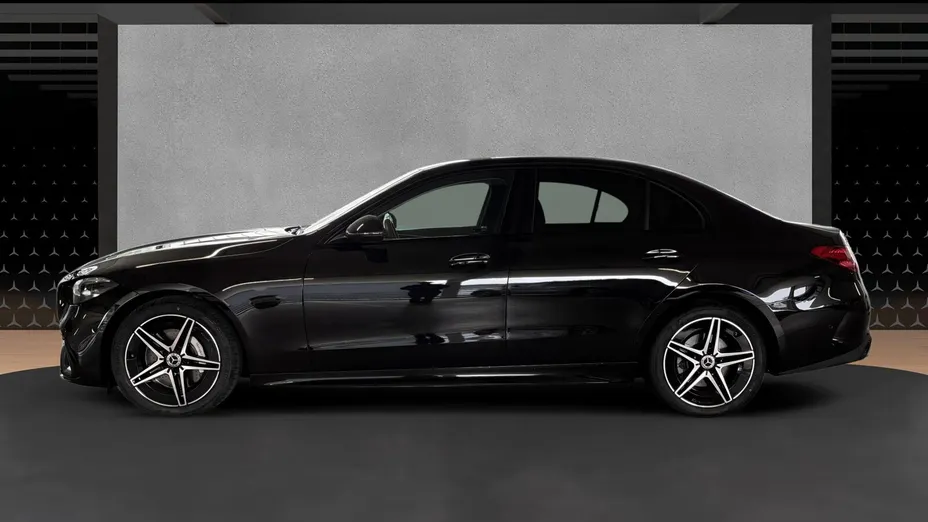 MERCEDES-BENZ C Klasa C 200 mHEV 4-Matic AMG