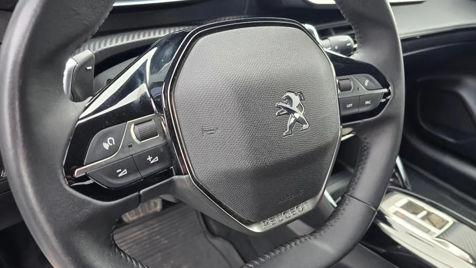 PEUGEOT 208 208 1.2 PureTech Allure S&S EAT8