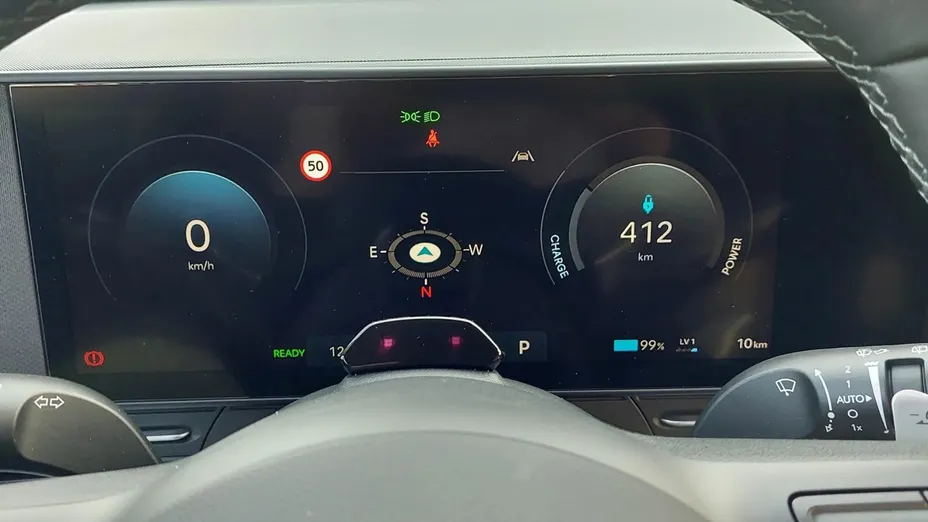 HYUNDAI Kona -